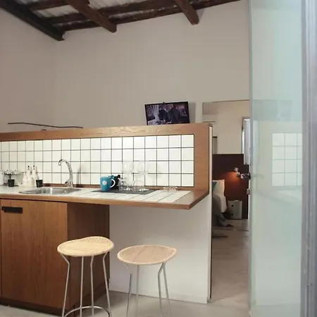 Apartment Monolocale Via Poeta Calvino 45